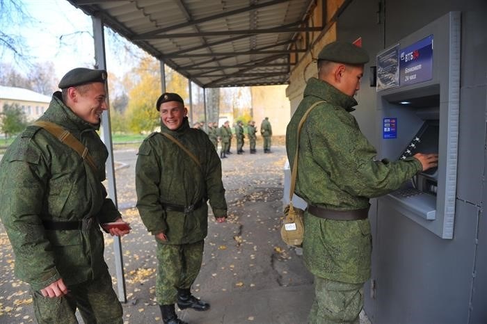 Какую компенсацию за труд может получить российский учитель